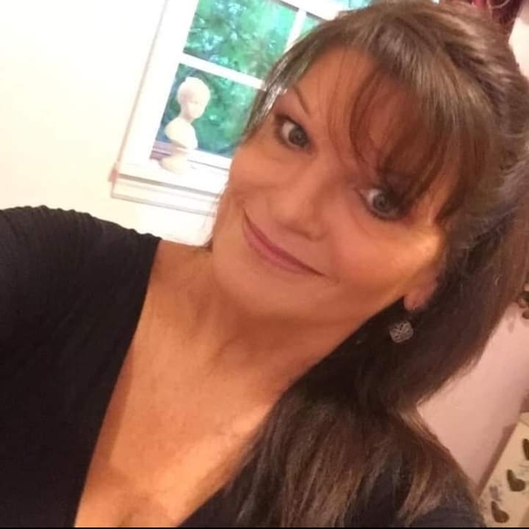 Meet your Posher, Jinny - Picture 1 of 1